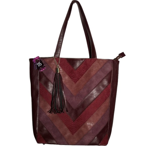 115. I.M. VEGAN PLUM CHEVRON STYLE SHOULDER BAG W/TASSLE - Picture 1 of 2